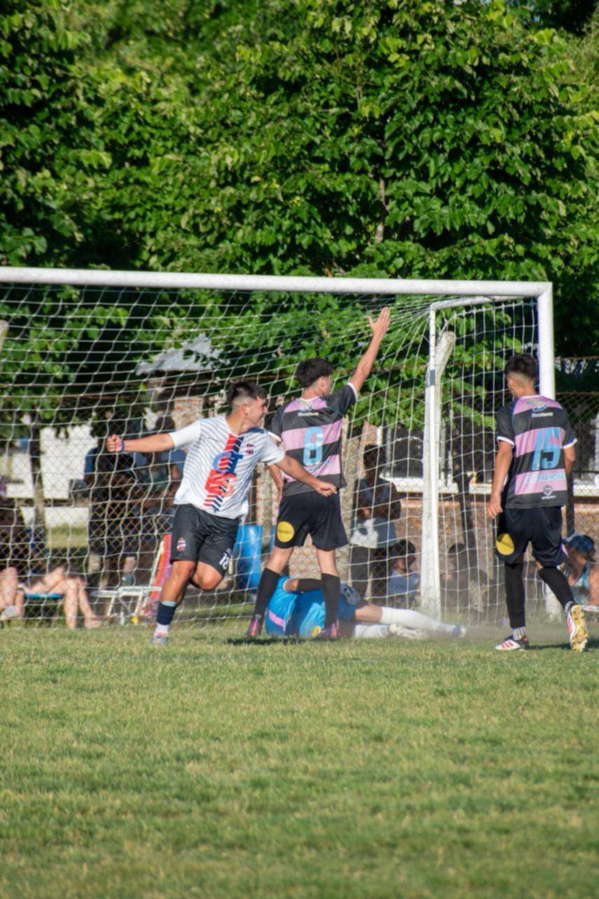 Unidos de Olmos está intratable en Primera