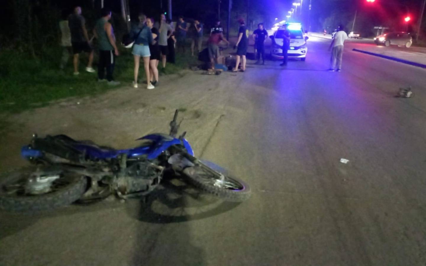 Crece el drama vial en La Plata: un joven motociclista perdió la vida tras un choque brutal 