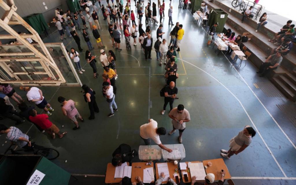 Primera elección con voto obligatorio y multa para quien no haya sufragado