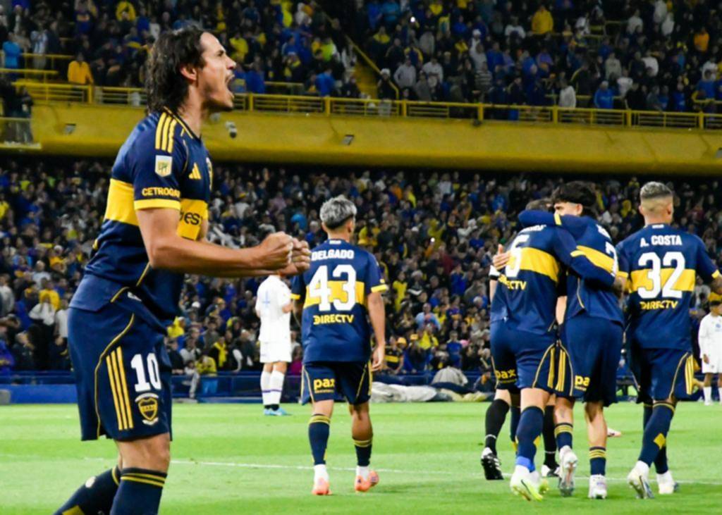 Cavani volvió tras dos meses y convirtió