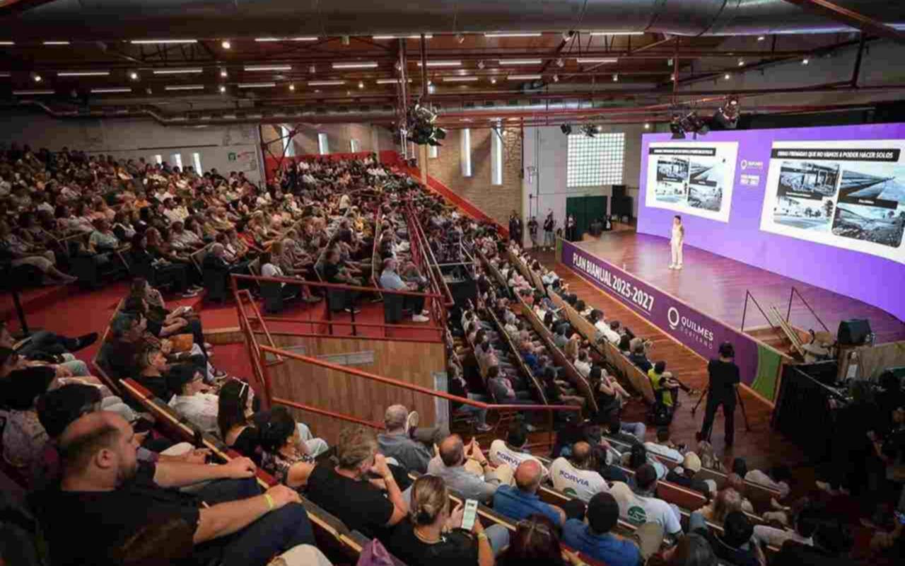 Mayra Mendoza presentó el Plan Bianual 2025-2027 y anunció a Eva Mieri al frente del Municipio de Quilmes