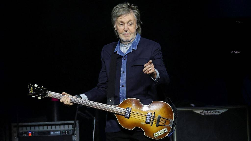 McCartney lanza un tema “silencioso” contra la inteligencia artificial