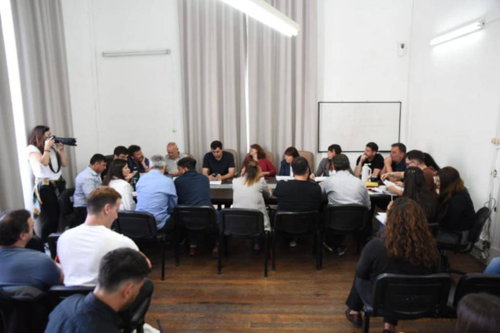 Avanza en el Concejo local el nuevo sistema de transporte público