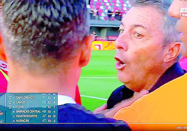 Huracán confirmó que Kudelka dejó de ser el DT