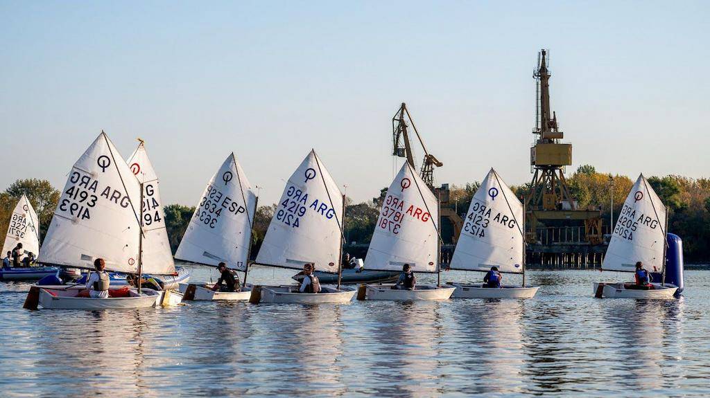El Club de Regatas de La Plata será sede del Argentino de Optimist