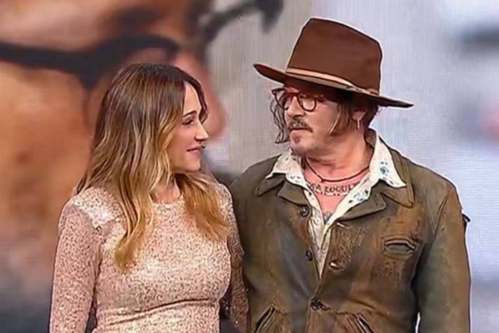 “Le gana el ego”: Vero Lozano sobre la foto de Wanda con Johnny