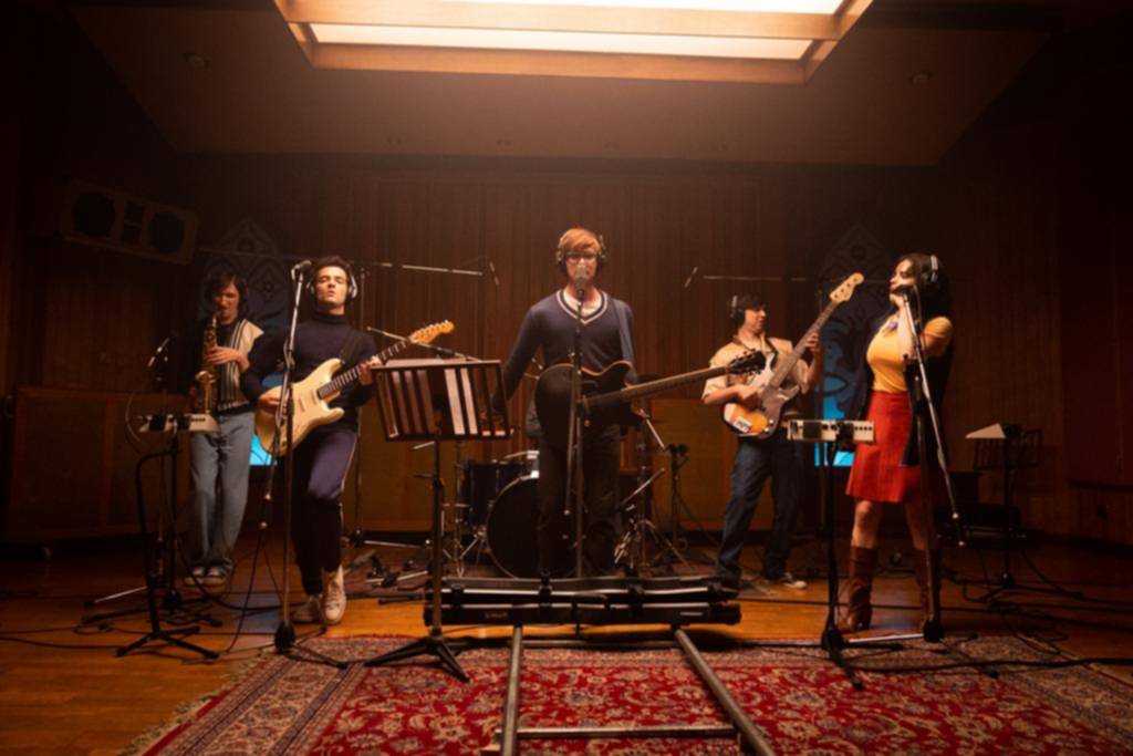 “La dicha en movimiento”: un romance en la puerta de la primavera con Los Twist