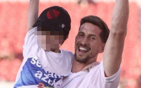 La Justicia le ordenó a un colegio platense matricular a los hijos de Rodrigo Rey