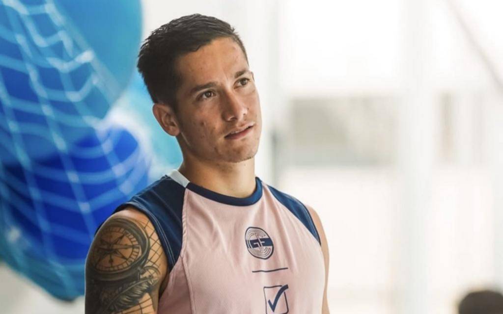 Gimnasia: piedrahita trabajó a la par y pelea el puesto