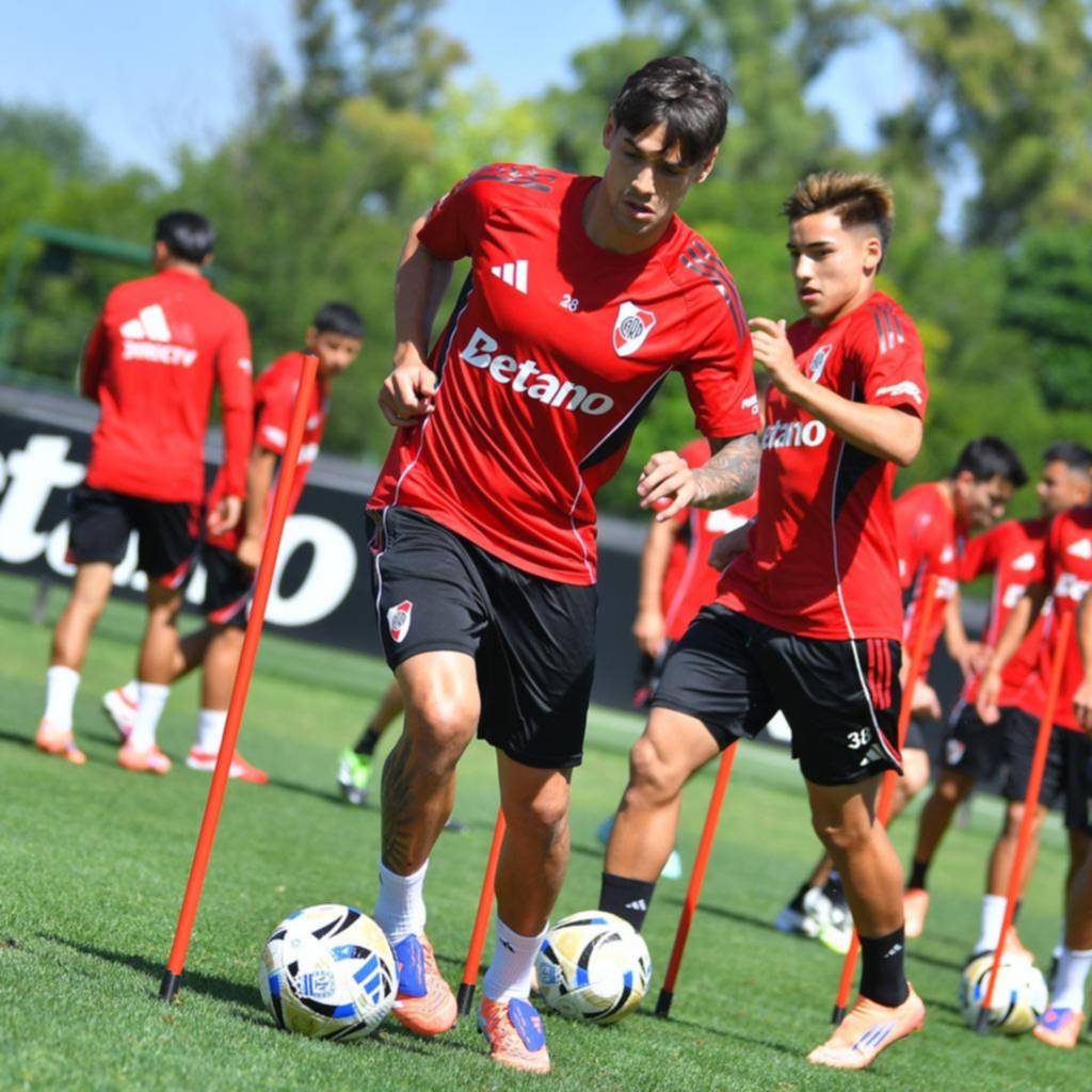 Gallardo tiene dudas para visitar a Racing