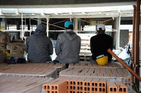 El empleo formal cayó 2,8% y se perdieron más de 276 mil puestos en la era Milei