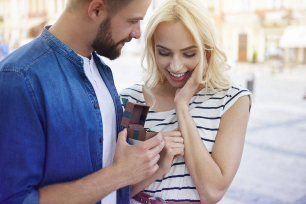 ¿Por qué está “cayendo la inventiva” para romper el hielo (“sacar charla”)?