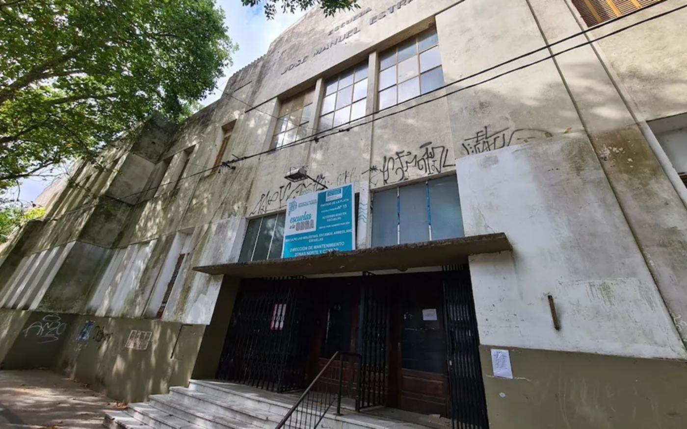 Una escuela de La Plata cambia su nombre en homenaje a un ex director