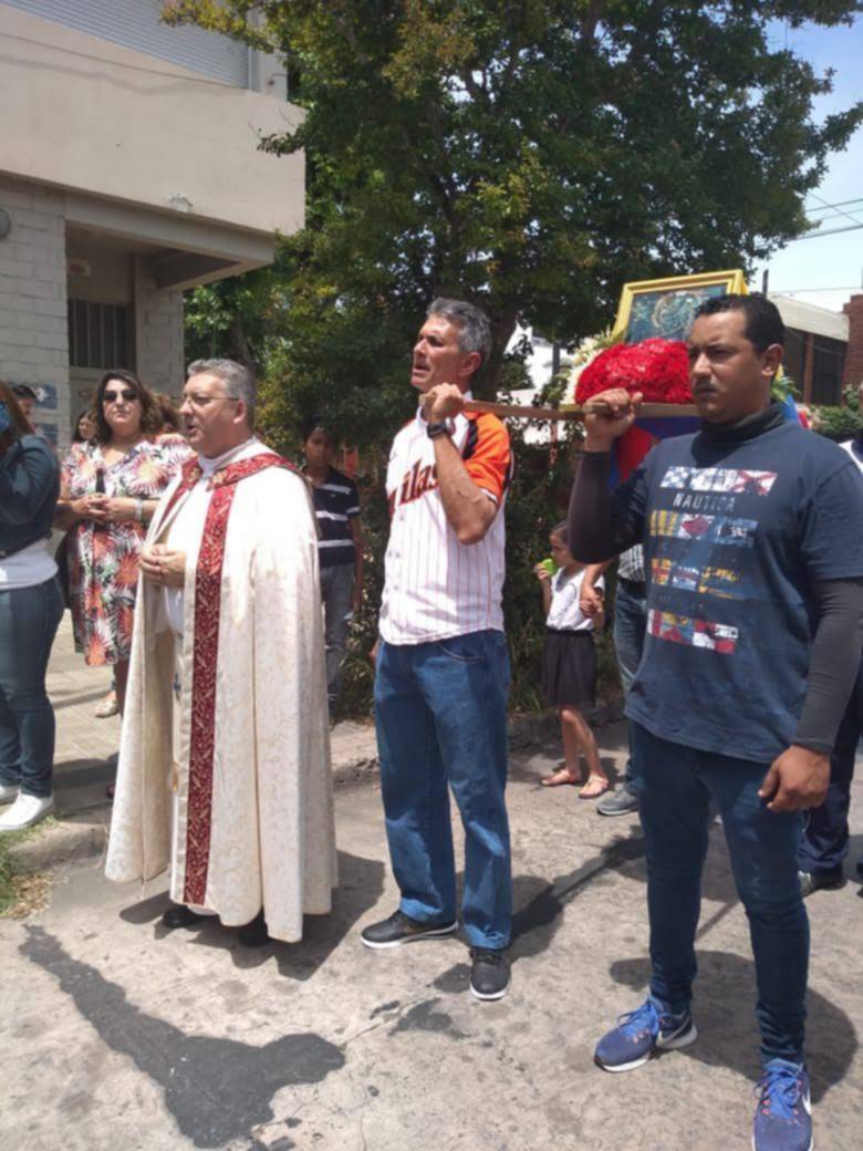 Venezuela crece en la Ciudad: ya estiman que hay casi 12.000