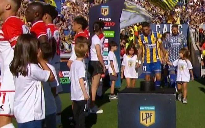 "Cualquier premio a Di María no se discute, se aplaude": histórico dirigente peronista criticó a Verón