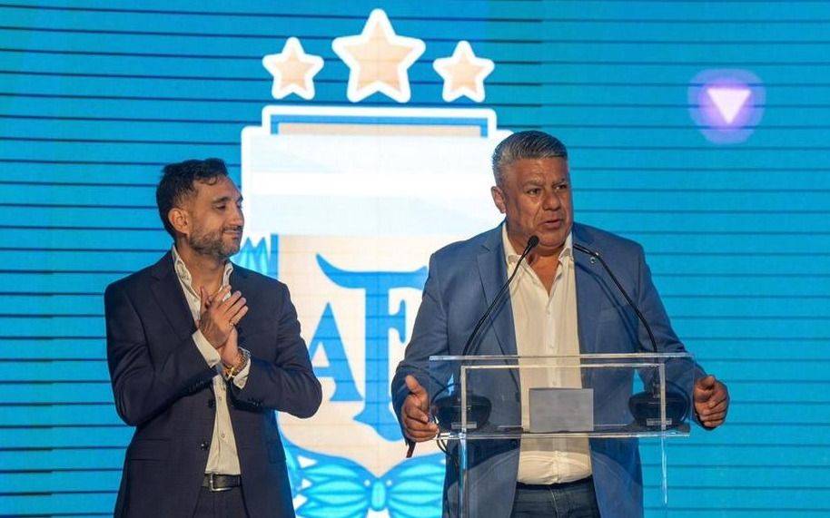 Quién es el hombre detrás de la financiera vinculada a Chiqui Tapia, bajo la lupa por coimas y lavado