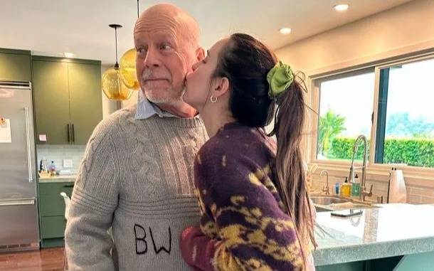 Sorprendente revelación de la familia de Bruce Willis: donará su cerebro a la ciencia 