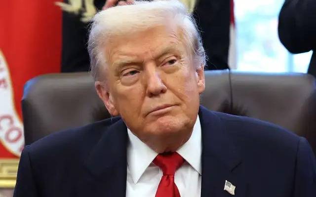 La furia de Trump contra “los lunáticos de izquierda radical del New York Times”