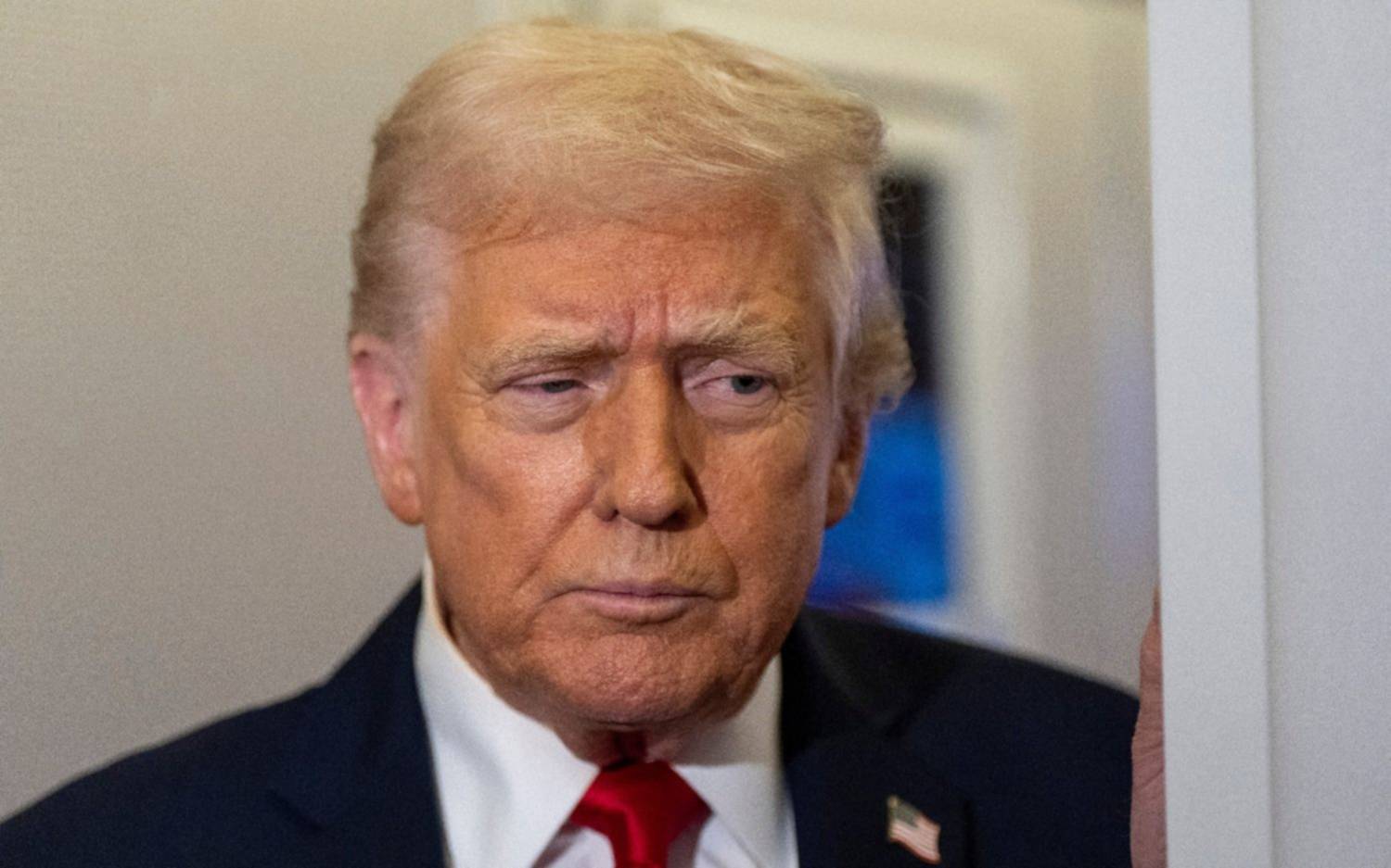 ¿La edad lo frena? Donald Trump y un debate que crece