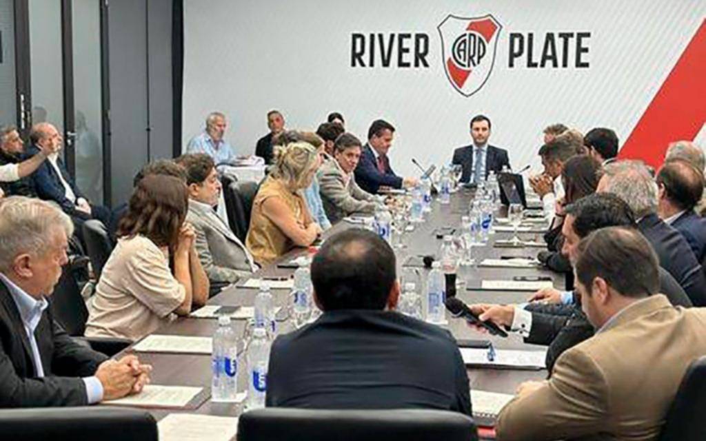 Los clubes empiezan a tomar partido