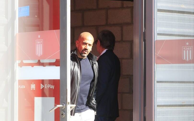 La reacción de Estudiantes tras la sanción de AFA: cumbre de la CD, posible apelación y los pasos a seguir