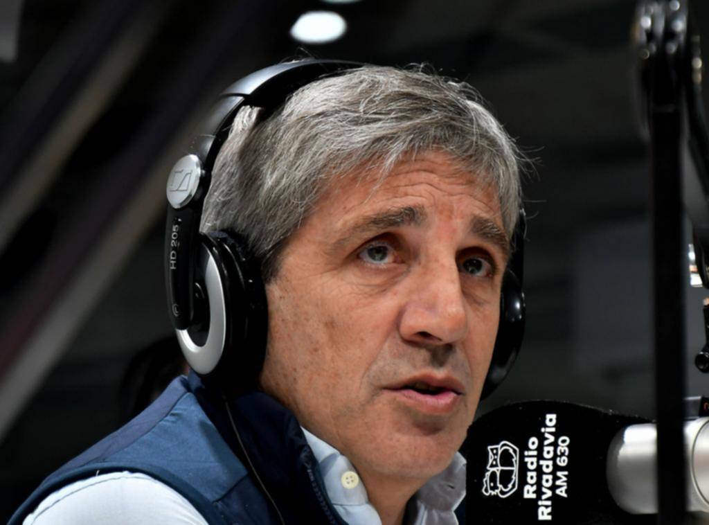 Caputo defendió el valor del dólar y lo justificó con las exportaciones