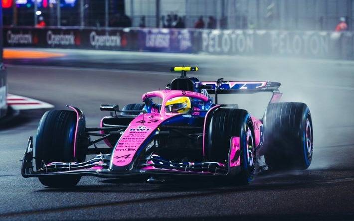 Colapinto ya gira en la única prueba libre del Gran Premio de Qatar