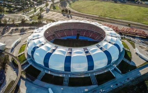 Al Pincha le surgió otro rival para esta  noche en Santiago del Estero: el calor extremo