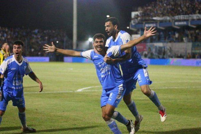 Madryn y el Pincha (RC), por el pasaje a Primera