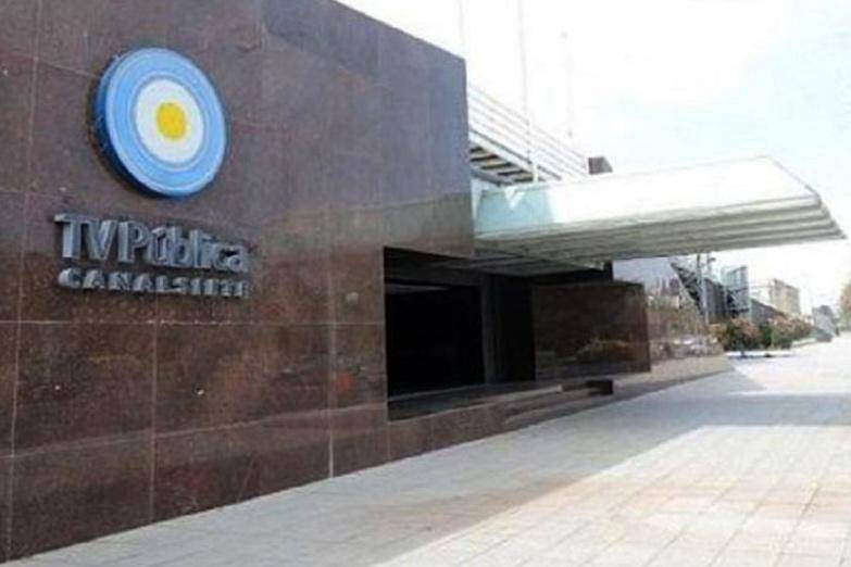 El empleo estatal estará “a tiro” de la motosierra el año que viene