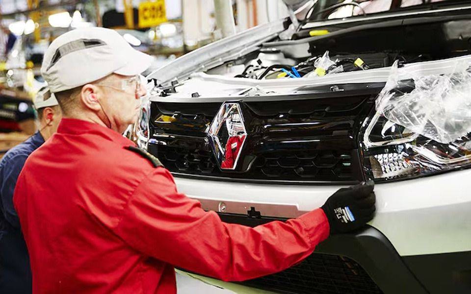 Renault deja de fabricar en Argentina tres autos que marcaron más de dos décadas