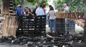 Denuncian que incendiaron el polémico momo de 17 y 53