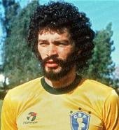 Brasil llora la muerte de Sócrates