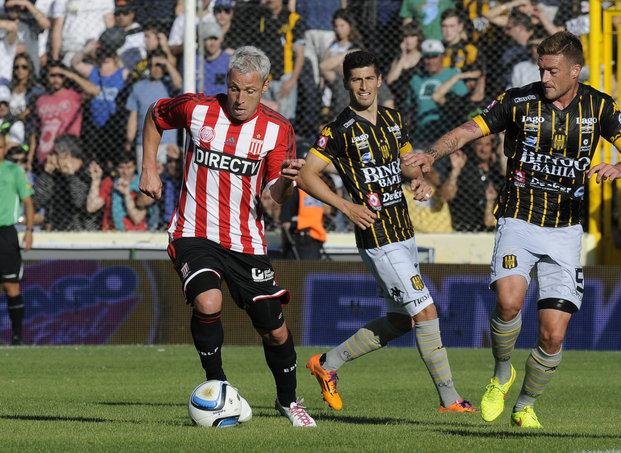 El Pincha, con ventaja, recibe mañana a Olimpo en Sarandí
