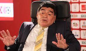 Maradona se solidarizó con Moria Casán, presa en Paraguay