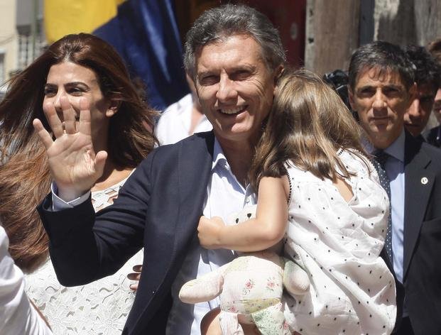 Macri viajó a Villa la Angostura, donde pasará fin de año