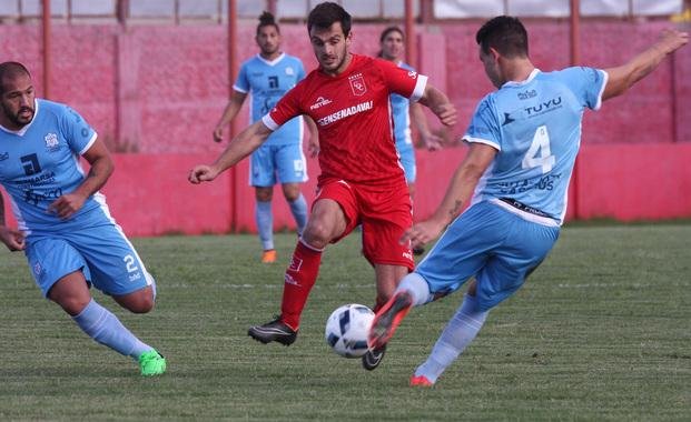 Camba debe definir la suerte de los jugadores de Gimnasia