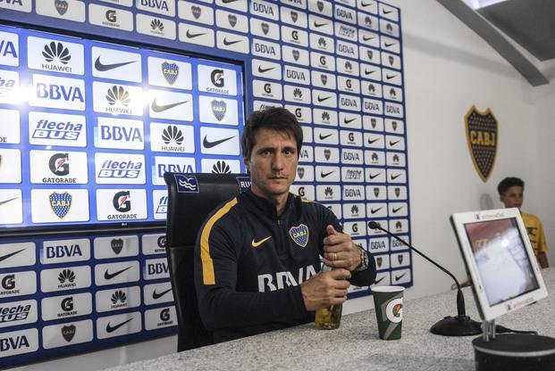 Guillermo lo quiere, pero Carlitos se va a China