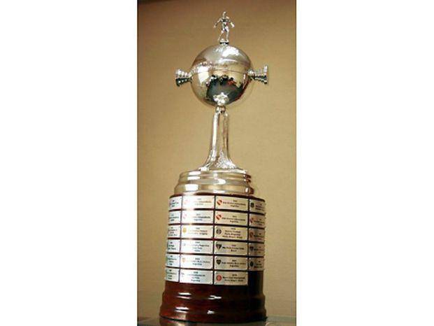 Con Estudiantes atento, se sortea la Copa Libertadores