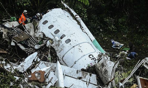 El plan de vuelo del avión de la tragedia, lleno de anomalías
