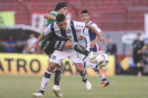 Huracán derrotó a Talleres por la mínima