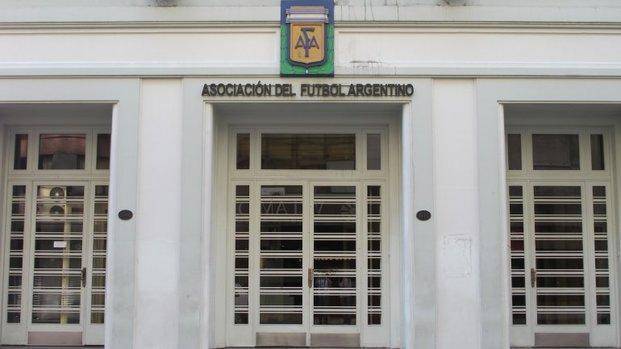 Millonaria denuncia de la AFIP a la AFA