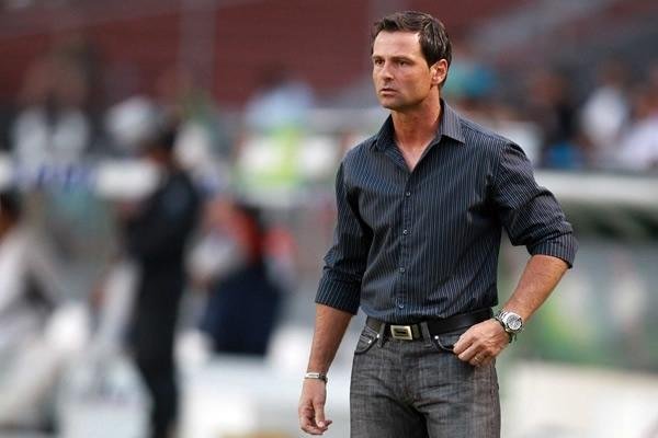 Racing: vuelve el técnico campeón