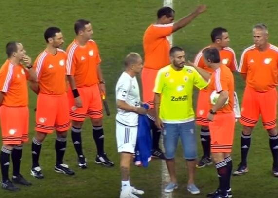 Ruschel volvió a un campo de juego, se abrazó con D'Alessandro y emocionó a todos