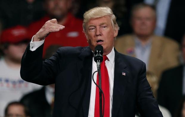 Empresarios advierten a Trump contra deportaciones masivas