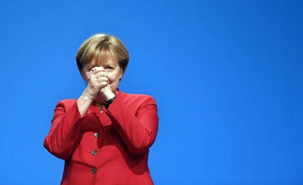 Merkel ganó la presidencia de su partido por novena vez
