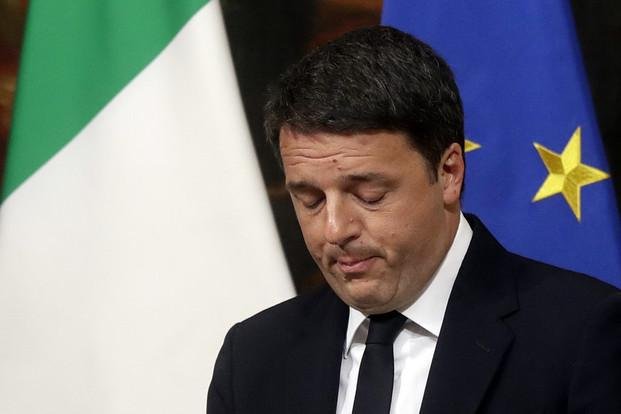 Renzi formalizó su renuncia y buscan sucesor