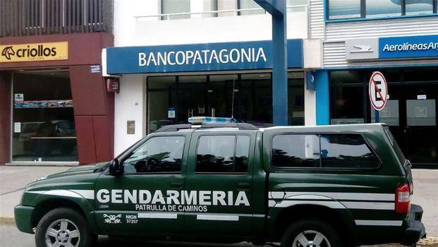Allanan bancos en Calafate en el marco de la causa Hotesur