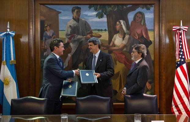 Blanqueo: acuerdo con EE UU para cruzar datos tributarios