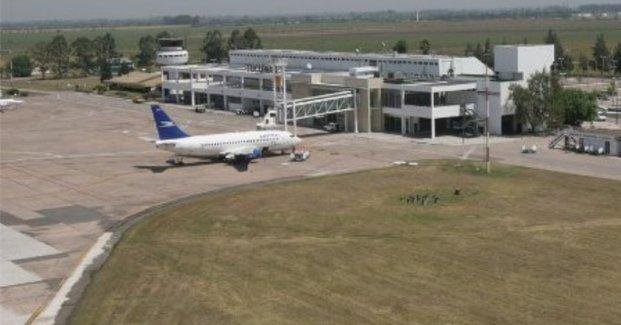 El aeropuerto de Tucumán vuelve a funcionar luego de la amenaza de bomba